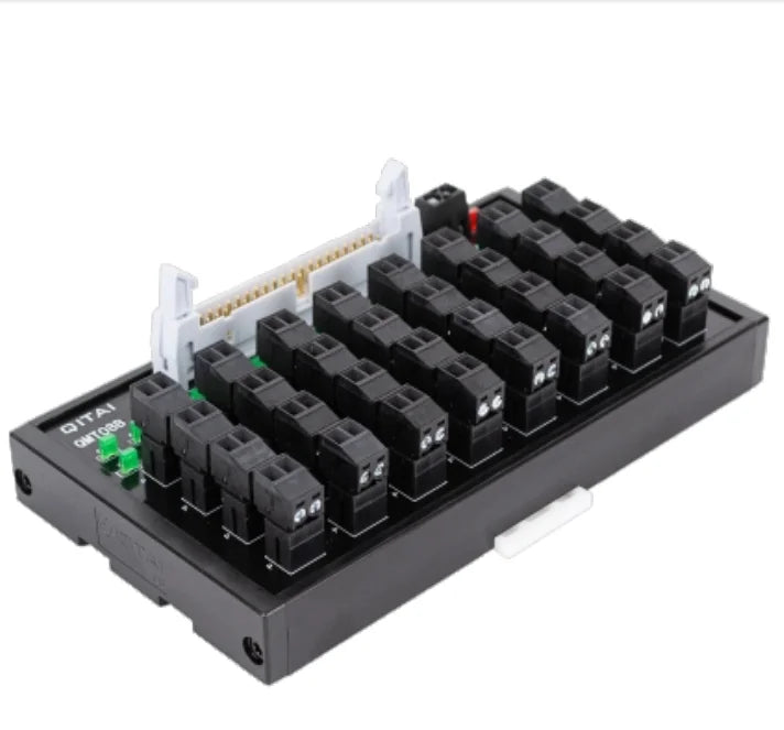 QMT08B 32 Bit Output Terminal Block DC24V 1A PLC Module Connect With LED Light Remote Control NPN/PNP