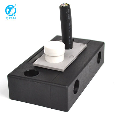 CES E2 Cable Entry Systems PA66 UL94 Standard Sealing Module Detachable Frame Cable Entry Plate 2-Section Cable Guide