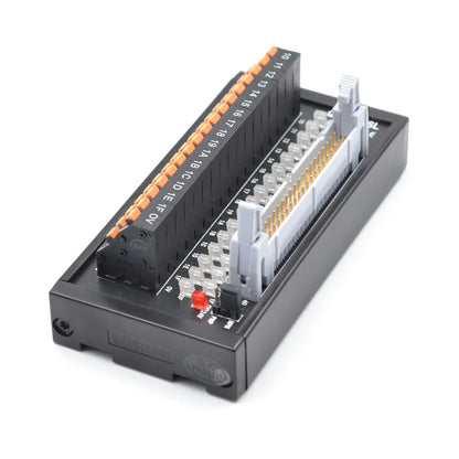 QMT011SL 32 Bit PLC Input Output Module Light Adapter Terminal Block with Relay Terminal Station