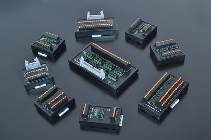 QMT017SL Terminal Block Module 32 Bit PLC Input and Output Module with Light Adapter Terminal Block PLC Terminal Station