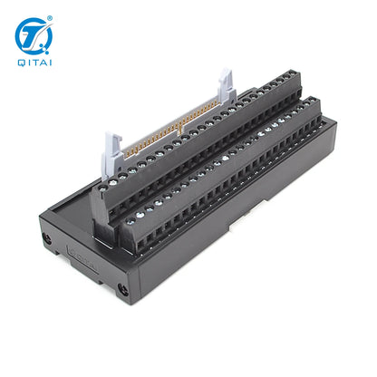 QMT025A 50-Pin MIL Wire Connector DC24V 1A Screw Connection 1.5mm AWG16 Automotive Electric Terminal Block Module PLC Connector