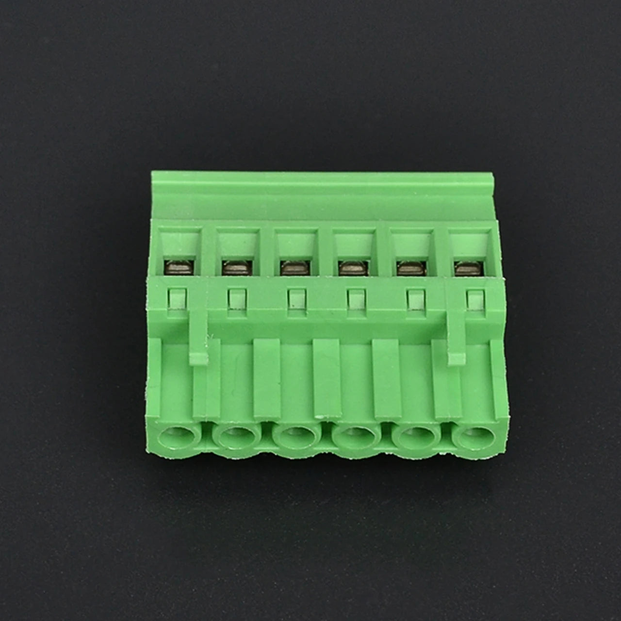 QPRA-508-6P 5.08mm Pitch 6P 300v 15A M3.0 Screw Green PA Material QPR Series Plug PCB Terminal Blocks