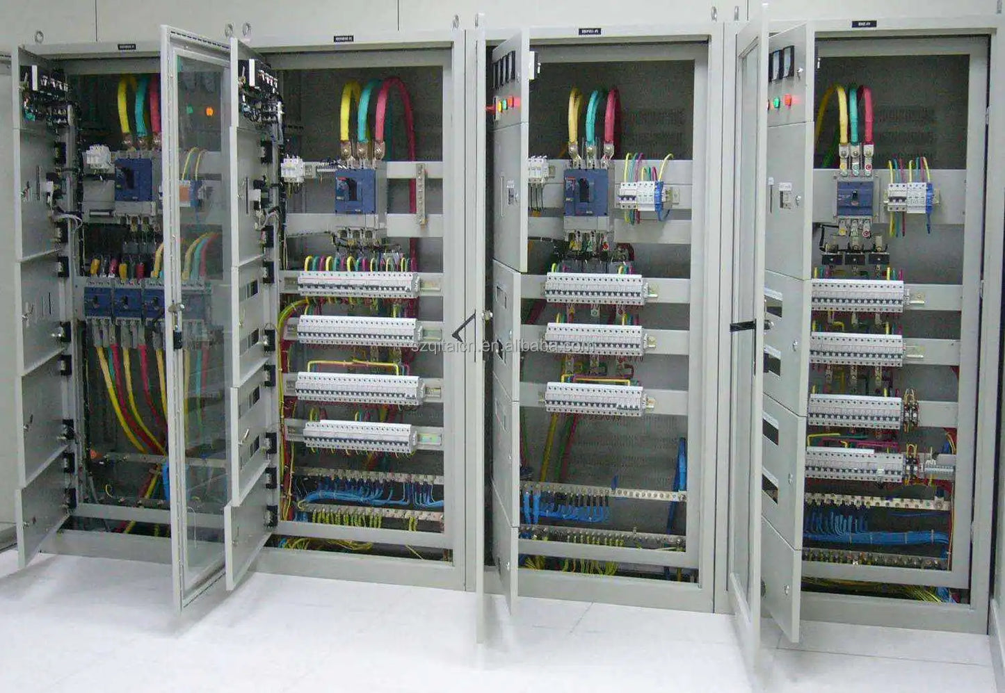 KP Series Custom Aluminum Alloy Control System Panel  Electronic Distribution Cabinet