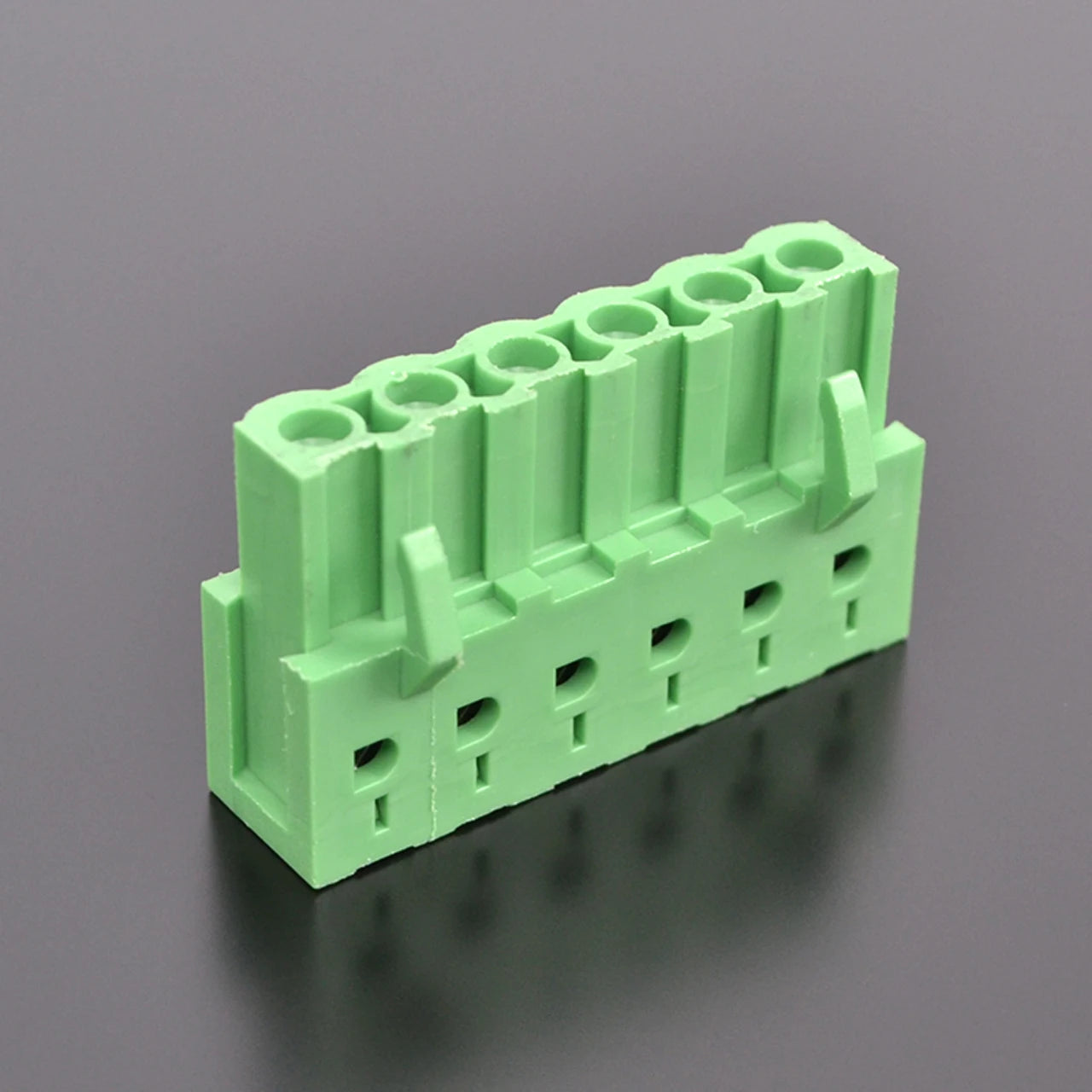 QSP-508R-6P 5.08mm Pitch 6 Pin PCB Terminal Block Connector Green Durable for PLC Automation Power Distribution Control System