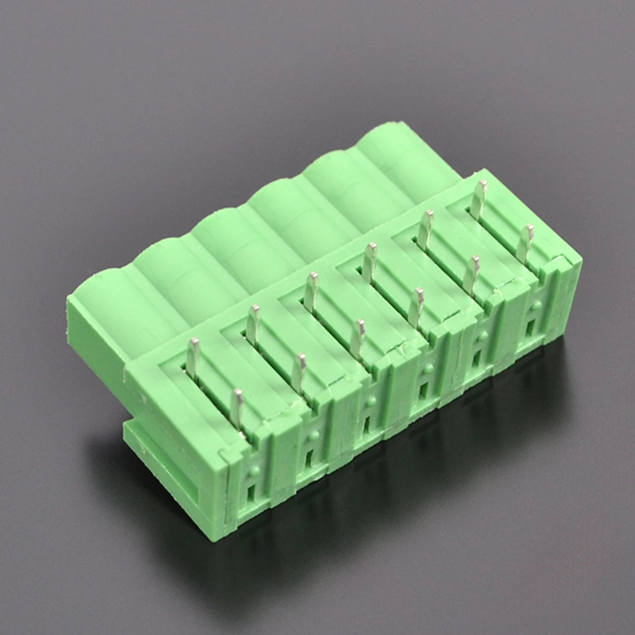 QSP-508R-6P 5.08mm Pitch 6 Pin PCB Terminal Block Connector Green Durable for PLC Automation Power Distribution Control System