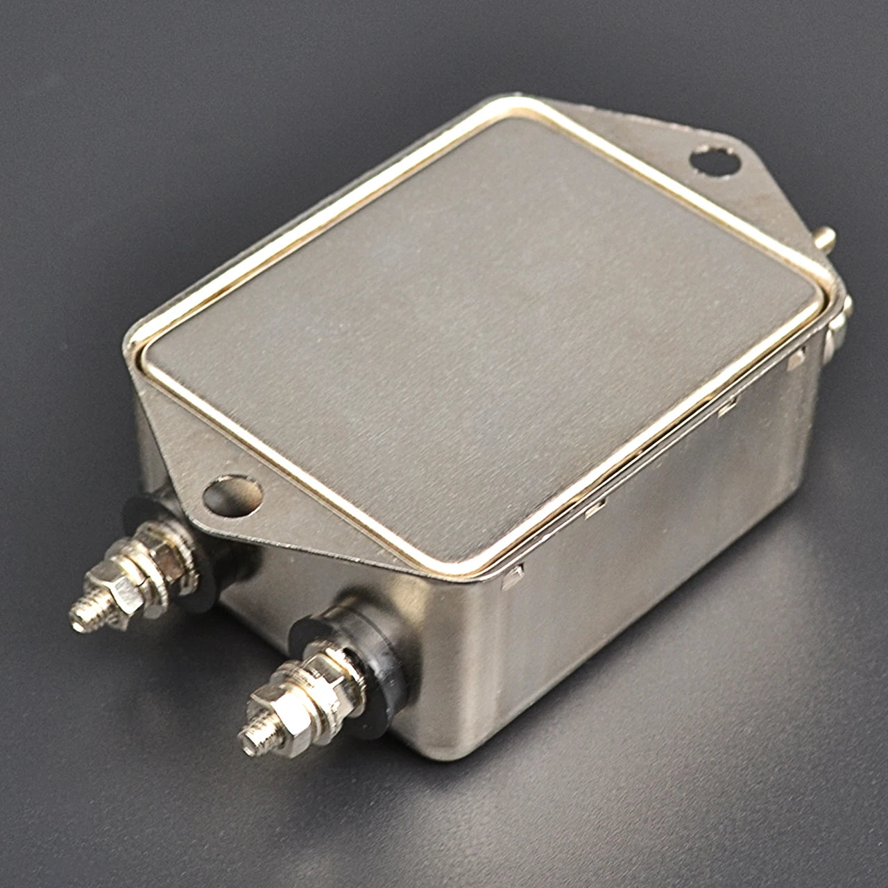 QEMB3-A4-10A Single-Phase 115/250VAC 10-20A 50/60Hz General EMI/EMC Power Filter Low Leakage Current Motor Inverter AC Filter