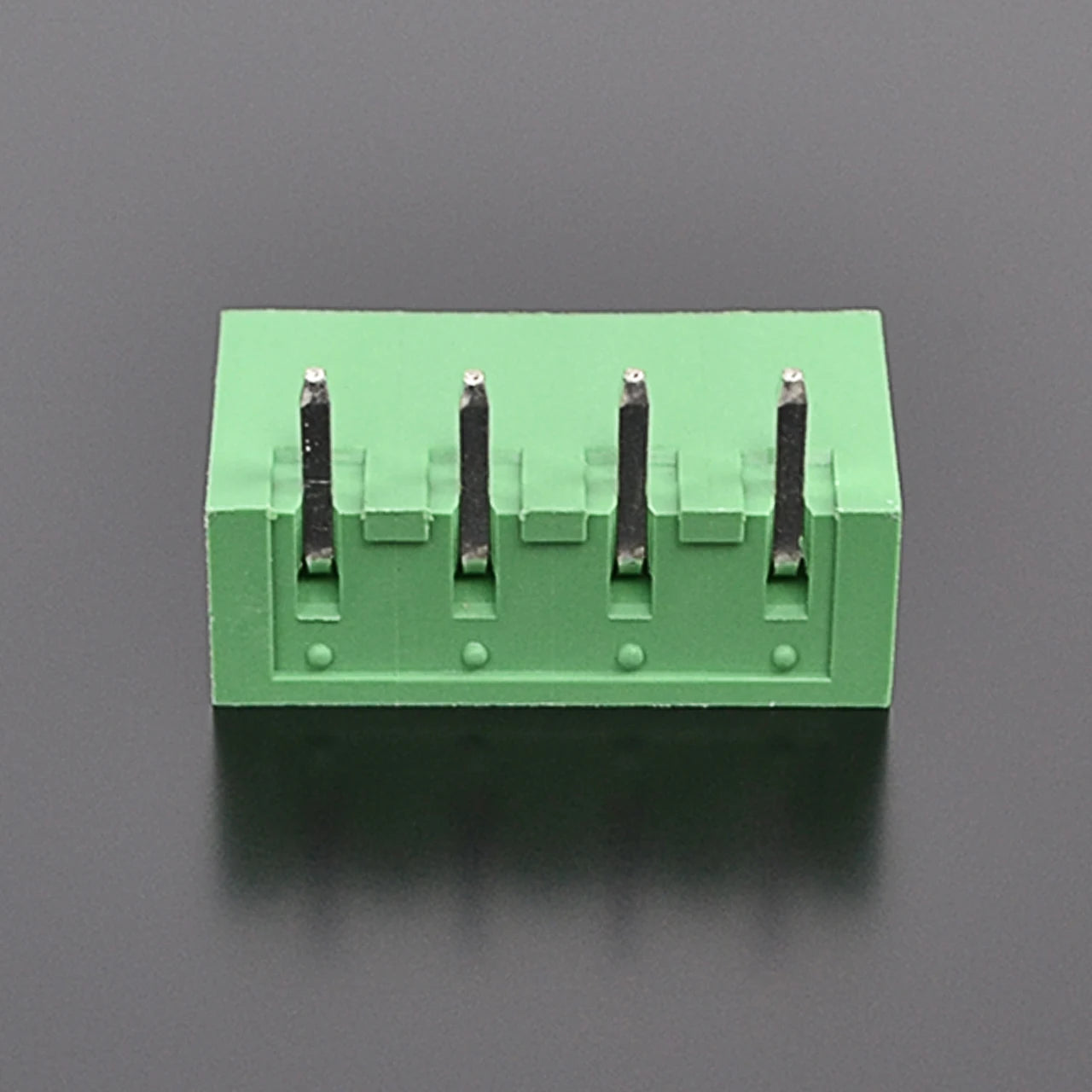QS-500RC-4P  PCB Terminal Blocks 5.00mm Pitch 4P 300V 15A Green High Strength Screw Connector