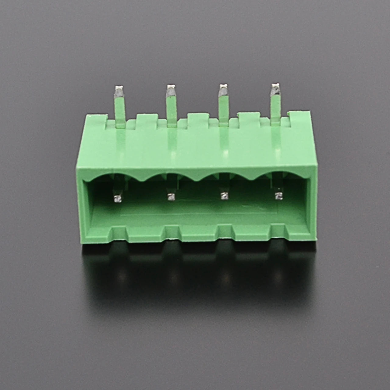 QS-500RC-4P  PCB Terminal Blocks 5.00mm Pitch 4P 300V 15A Green High Strength Screw Connector