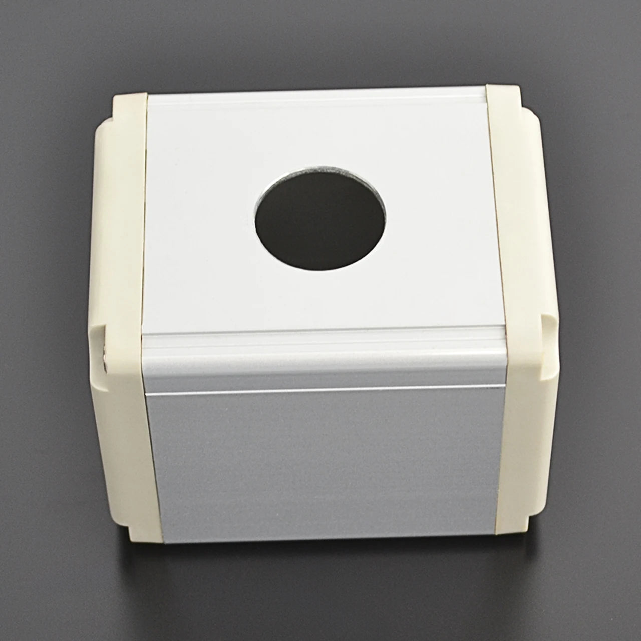 QH31-1 Aluminum Alloy Push Button Switch Box 65*65mm One-Hole Waterproof 22mm 1-Hole IP66  Protection Level
