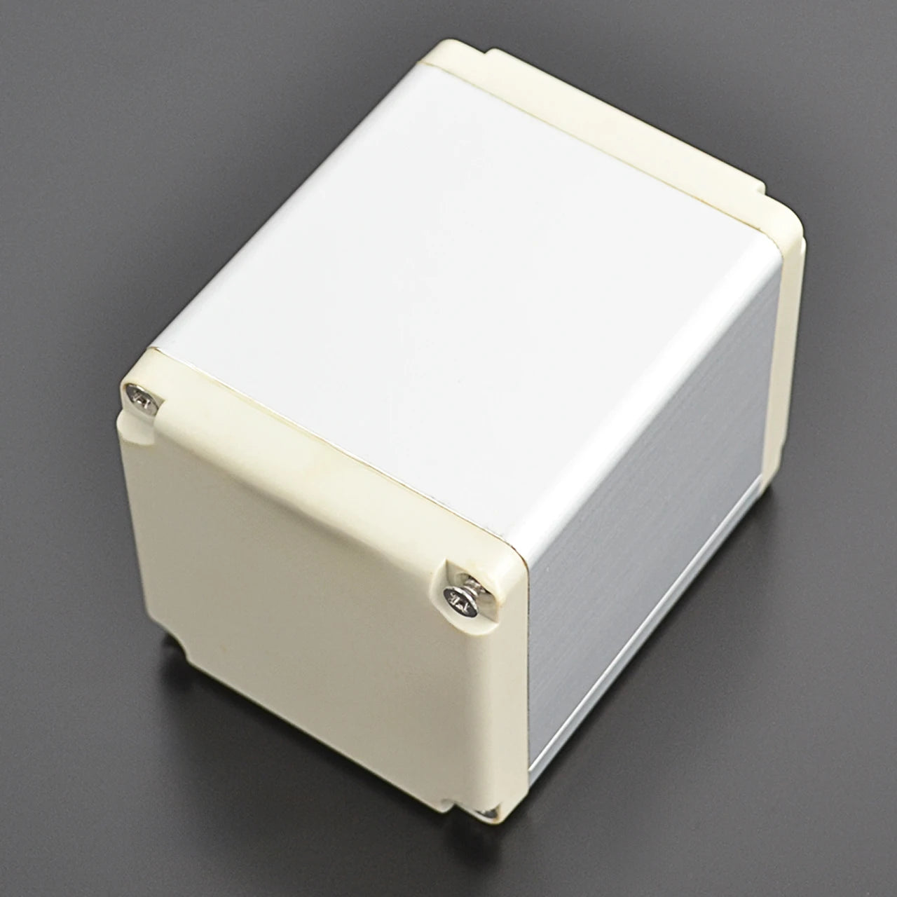 QH31-1 Aluminum Alloy Push Button Switch Box 65*65mm One-Hole Waterproof 22mm 1-Hole IP66  Protection Level