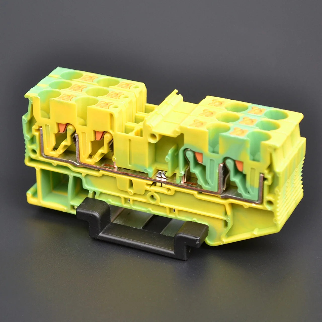 QPT-4/2*2PE  PT 4-QUATTRO-PE  Din Rail Ground Terminal Block 4 Connections  Push-in Connection 0.2-4mm²